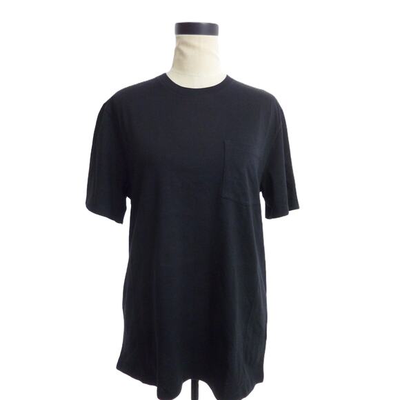 Everlane Tops - NWT Everlane Black Pocket Tee Short Sleeve in Black Medium Uniform Shirt